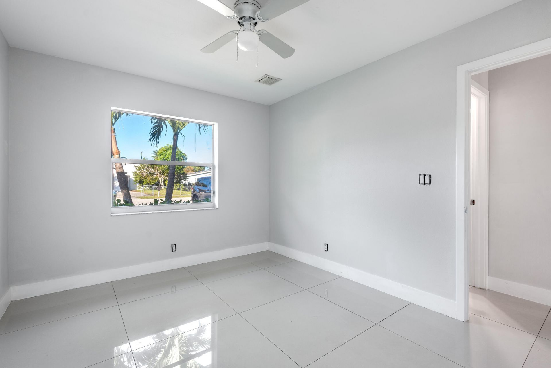 220 Perry Avenue, Unit B, Greenacres, FL 33463 Photo