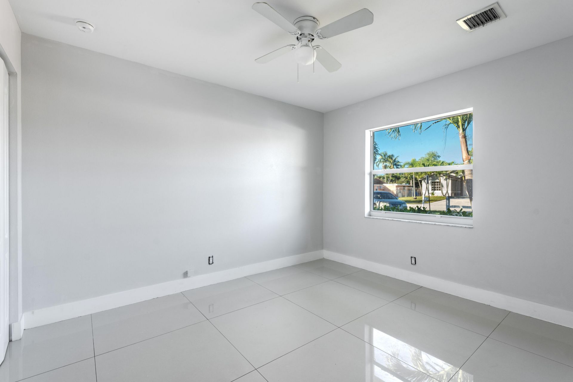 220 Perry Avenue, Unit B, Greenacres, FL 33463 Photo