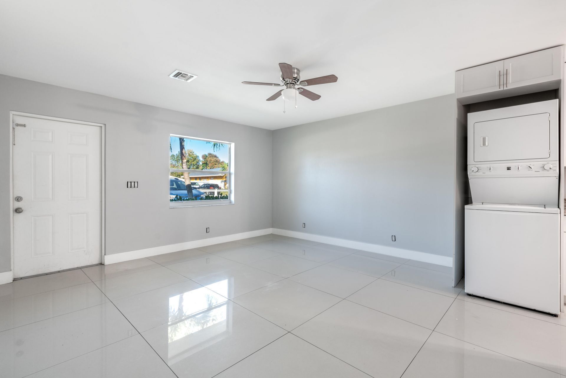 220 Perry Avenue, Unit B, Greenacres, FL 33463 Photo