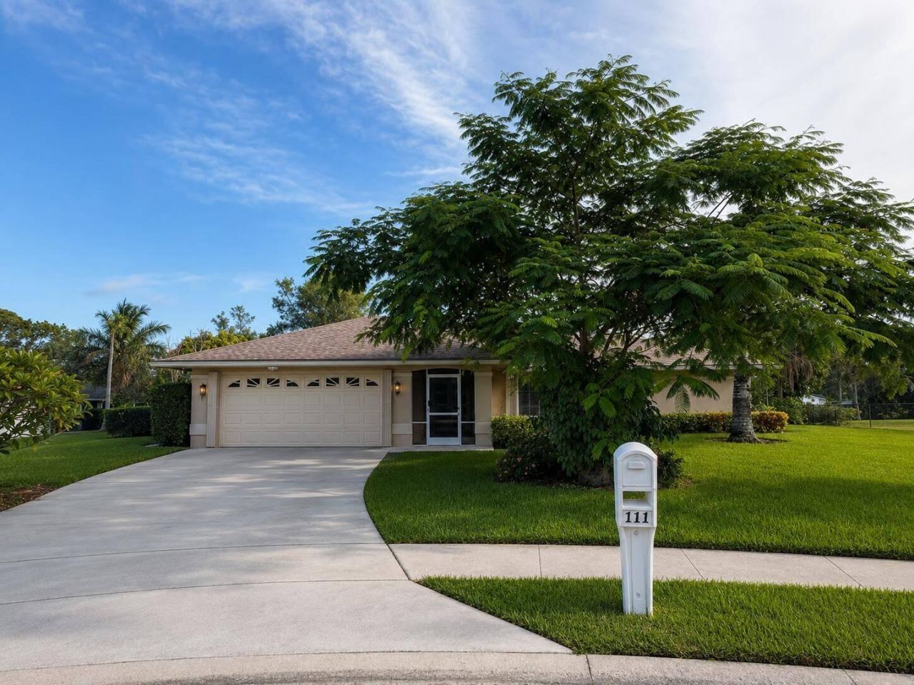 111 Camelot Court, Royal Palm Beach, FL 33411 Photo