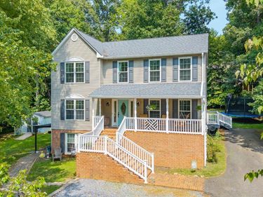 103 Waterview Circle, Forest, VA 24551