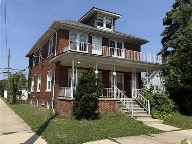 7001 COLEMAN Street, Dearborn, MI 48126