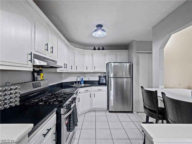 3675 Clague Road, Unit 316, North Olmsted, OH 44070 Photo 16