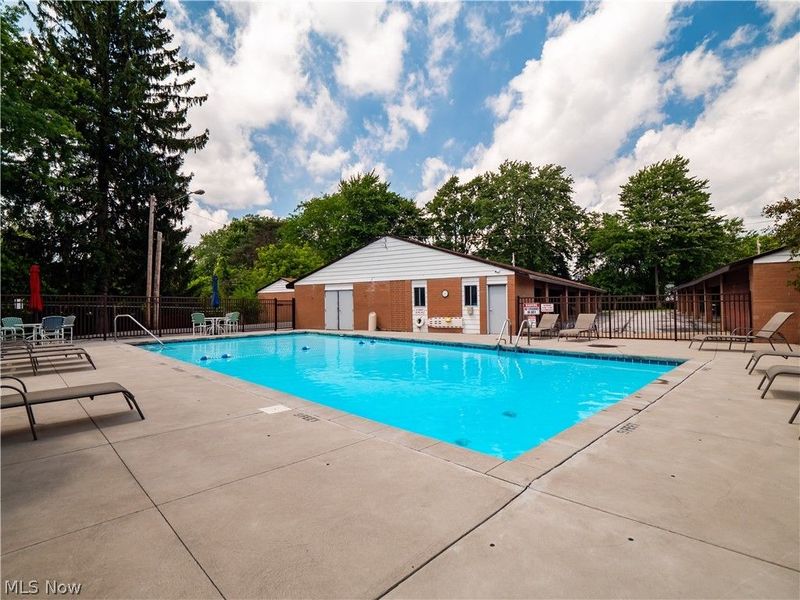 3675 Clague Road, Unit 316, North Olmsted, OH 44070 Photo 32