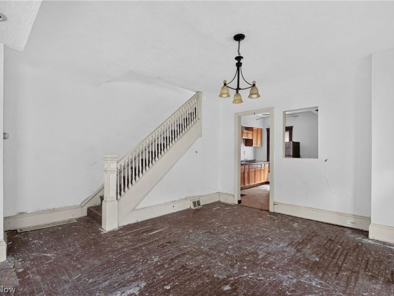 1186 E 114th Street, Cleveland, OH 44108 Photo 12