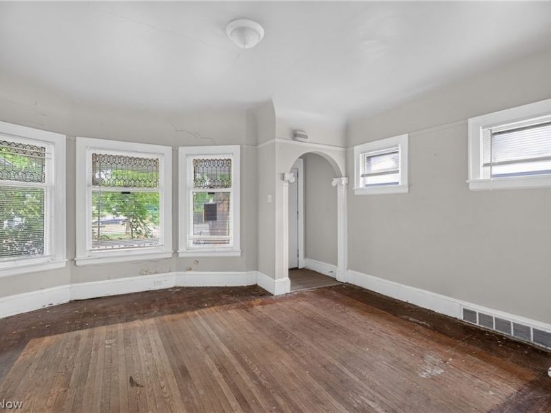 1186 E 114th Street, Cleveland, OH 44108 Photo 25