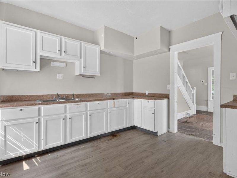 1186 E 114th Street, Cleveland, OH 44108 Photo 31