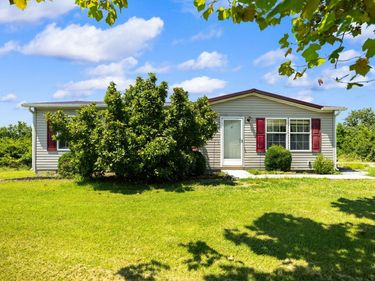 4389 Snake Lick Road, Berry, KY 41003