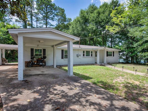 932 Kelvin Court, Crestview, FL 32536