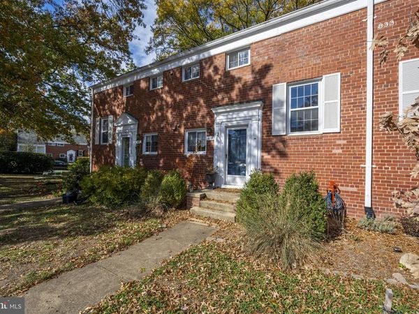 1635 RIPON PLACE, ALEXANDRIA, VA 22302