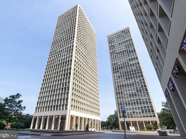 210 LOCUST, Unit 3EW, PHILADELPHIA, PA 19106