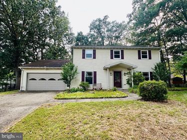 35 JOHNSTON CIRCLE, HANOVER, PA 17331