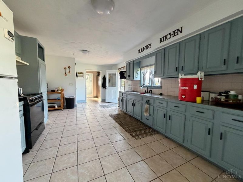 10671 St Rt 124, Marshall Twp, OH 45133 Photo 9
