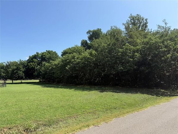 W Washington Street, Crescent, OK 73028