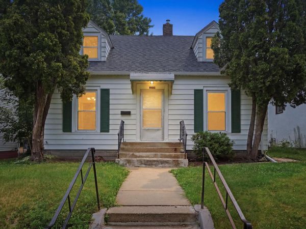 3318 Irving Avenue N, Minneapolis, MN 55412