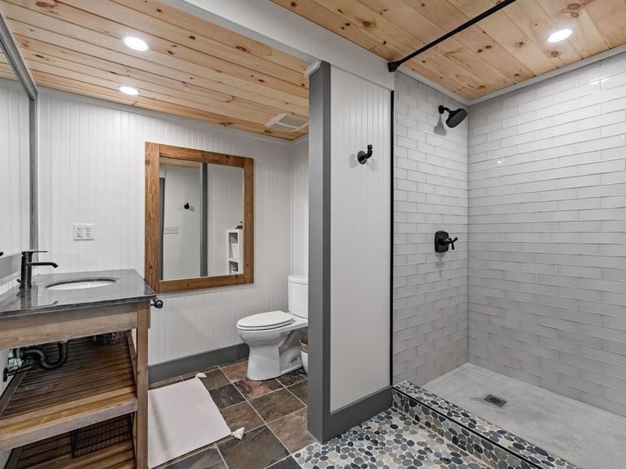 Property Image 76