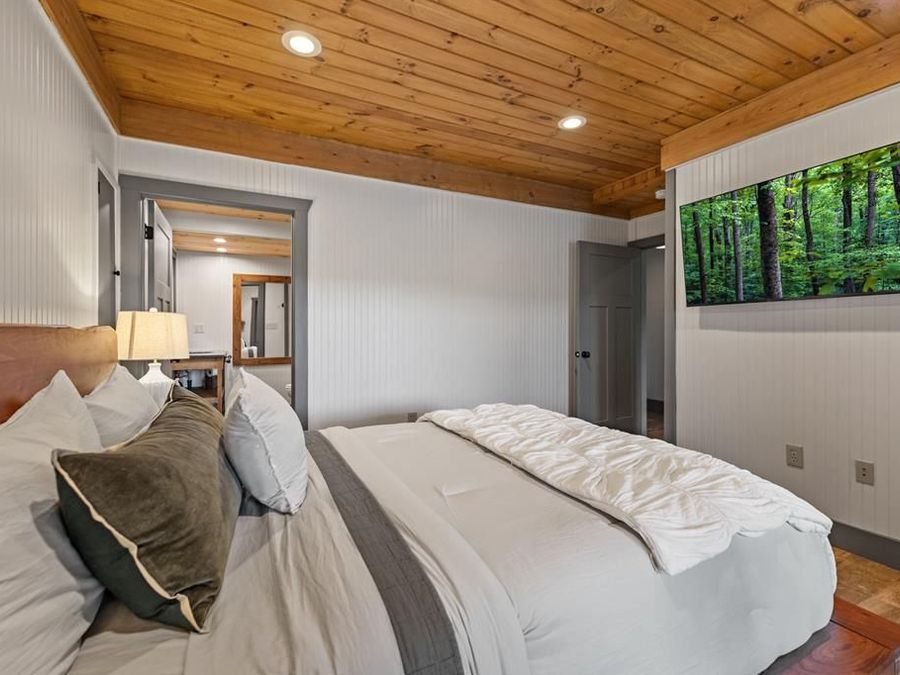 Property Image 80