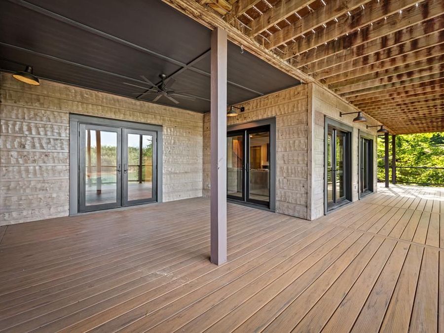 Property Image 85