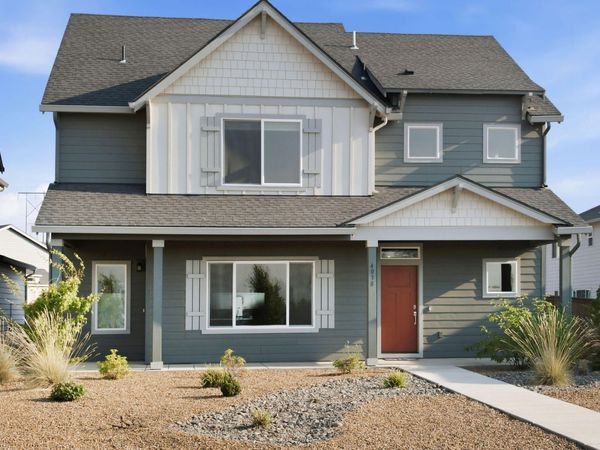 4038 SW Quartz Avenue, Redmond, OR 97756