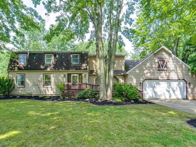 7144 Fairacres Avenue, North Ridgeville, OH 44039 Photo 1