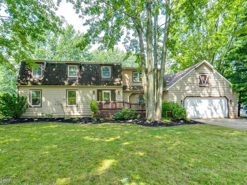 7144 Fairacres Avenue, North Ridgeville, OH 44039 Photo 2