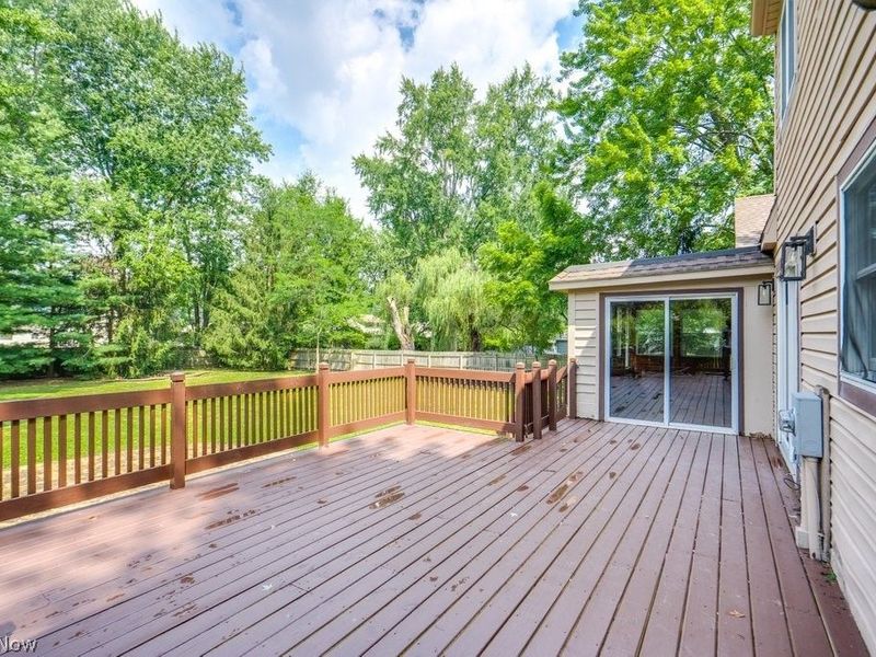 7144 Fairacres Avenue, North Ridgeville, OH 44039 Photo 8