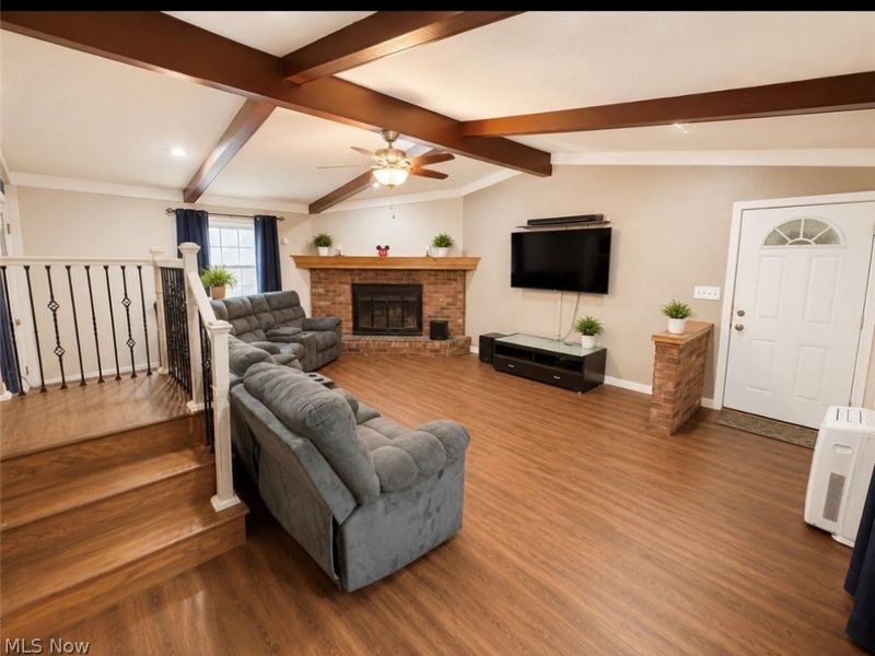 375 S Rocky River Drive, Berea, OH 44017 Photo 3