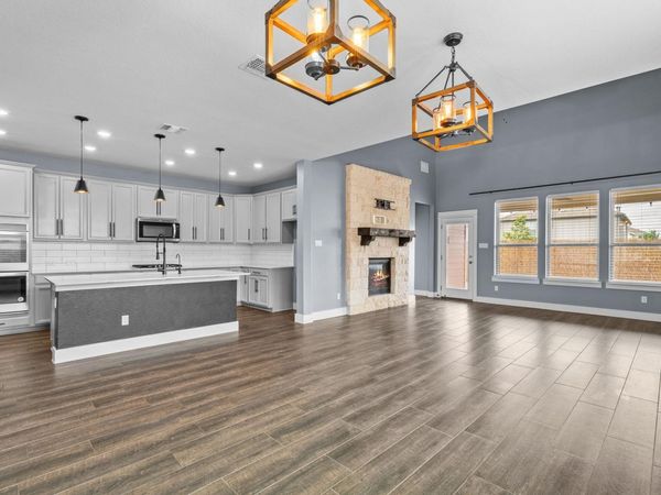525 Compania CV , Liberty Hill, TX 78642