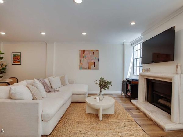 750 N Kings Road, Unit 117, Los Angeles, CA 90069