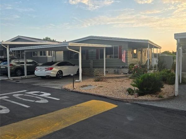 840 E Foothill Boulevard, Unit 17, Azusa, CA 91702