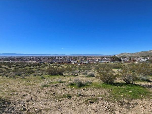 0 Near United St & Barrington Ave , Rosamond, CA 93560