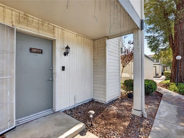 10475 Newhome Ave. , Unit 2, Sunland, CA 91040