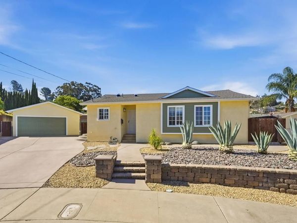 1677 Sandos Street , El Cajon, CA 92019