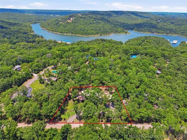 18422 W Lakewood Drive, Park Hill, OK 74451