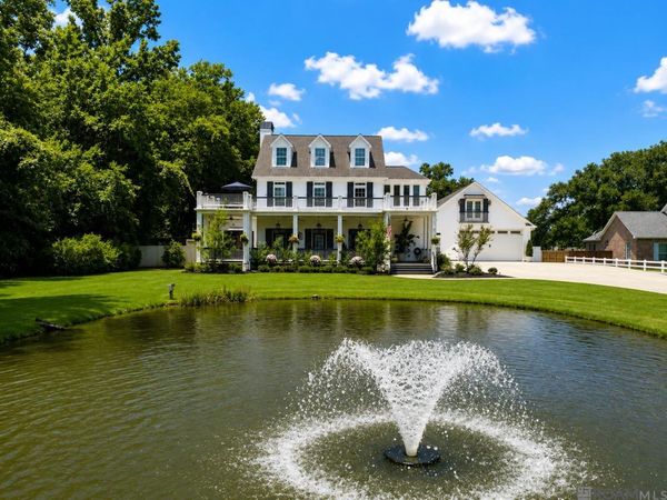 44513 Edward Guidry Rd, St Amant, LA 70774