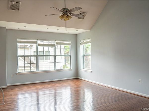 119 Ruth Court, Middletown, NY 10940