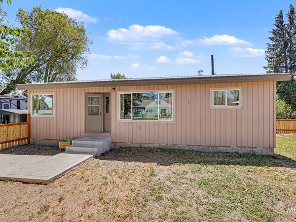 114 W Ponderosa, Fairfield, ID 83327