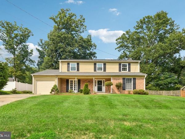8839 TUCKERMAN LANE , ROCKVILLE, MD 20854