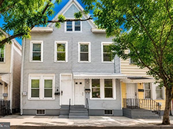 717 DIVISION STREET , TRENTON, NJ 08611