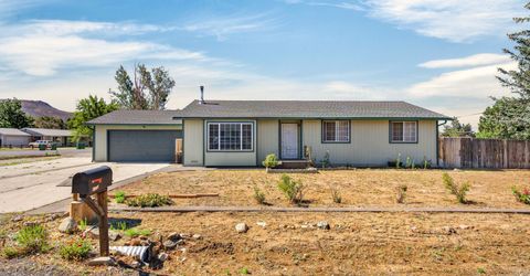 3950 Peregrine Circle, Reno, NV 89508 Photo