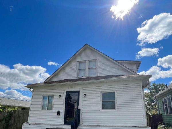 1709 E Weber Road, Columbus, OH 43211