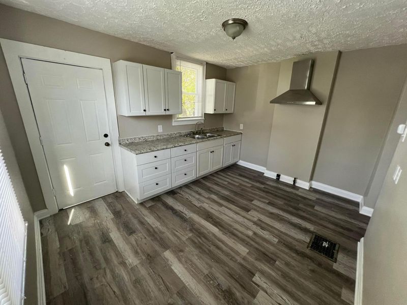 1514 E 26th Avenue, Unit 1516, Columbus, OH 43211 Photo 18