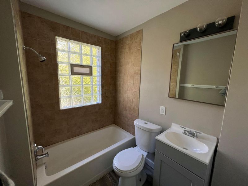 1514 E 26th Avenue, Unit 1516, Columbus, OH 43211 Photo 21