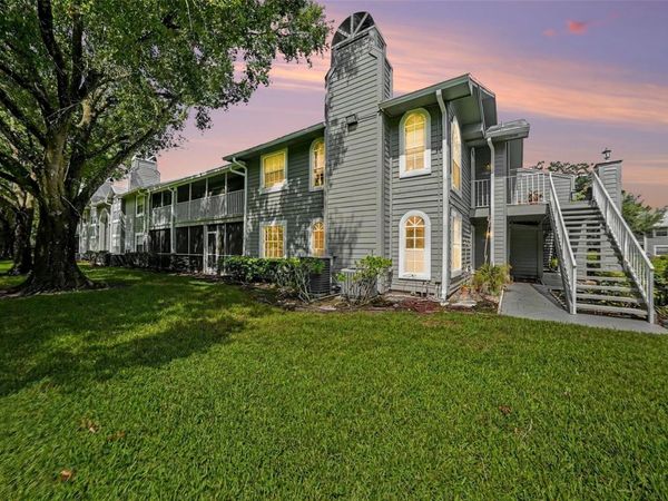 11805 SKYLAKE PLACE , Unit C, TAMPA, FL 33617