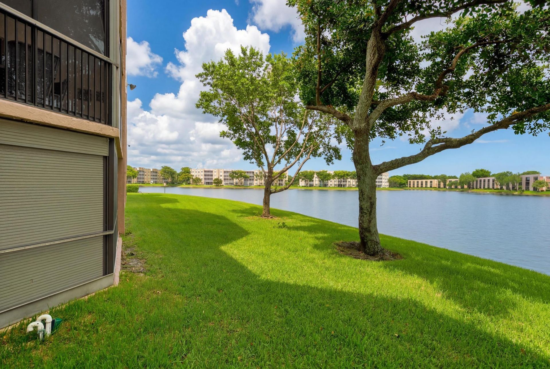 7232 Fairfax Drive, Unit 205, Tamarac, FL 33321 Photo