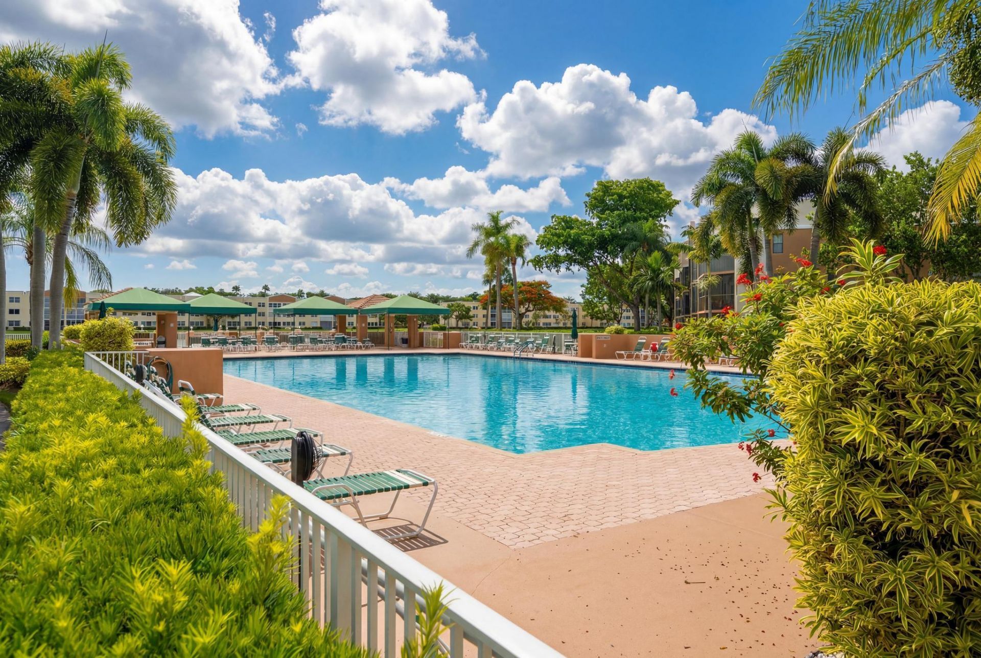7232 Fairfax Drive, Unit 205, Tamarac, FL 33321 Photo