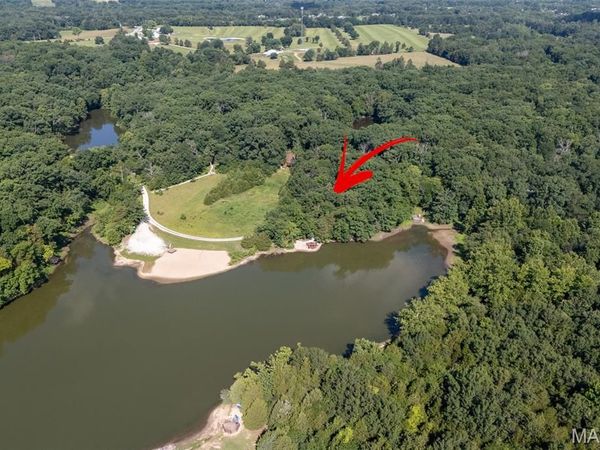 411 Cervina Beach Drive , Innsbrook, MO 63390