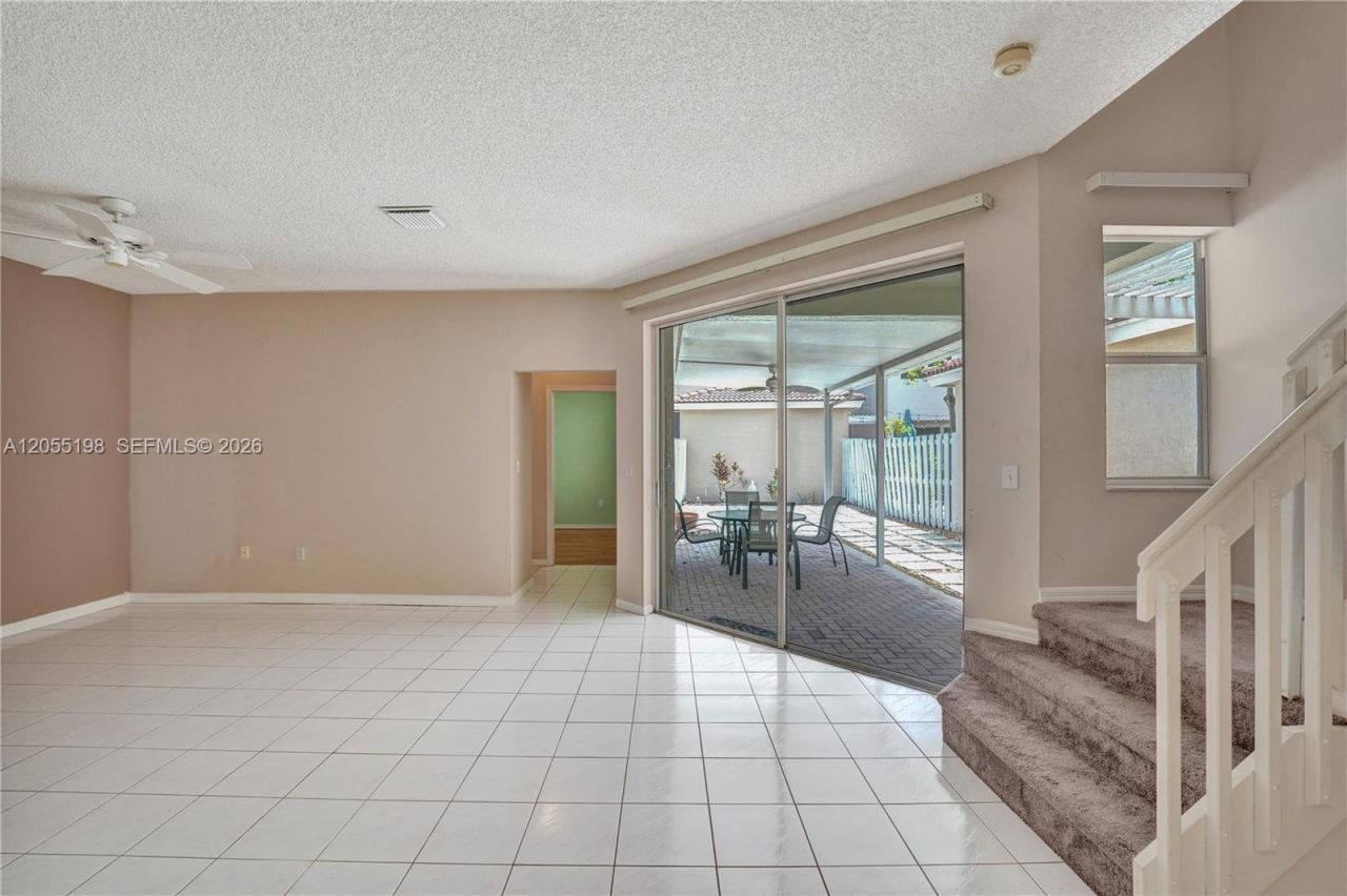 4025 Fern Forest Rd , Cooper City, FL 33026 Photo