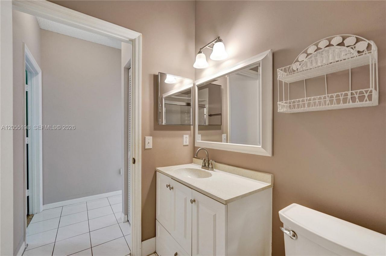 4025 Fern Forest Rd , Cooper City, FL 33026 Photo