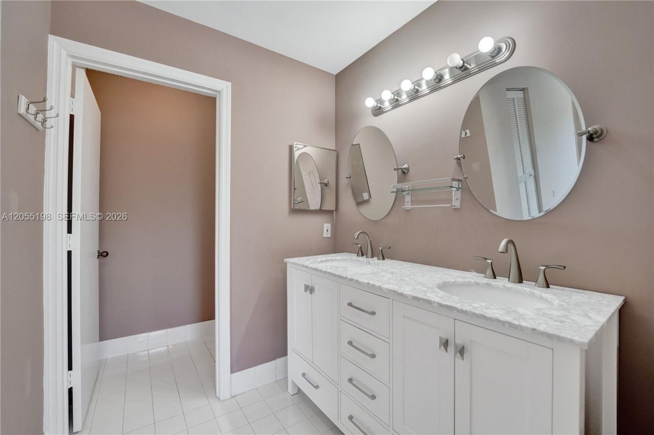 4025 Fern Forest Rd , Cooper City, FL 33026 Photo